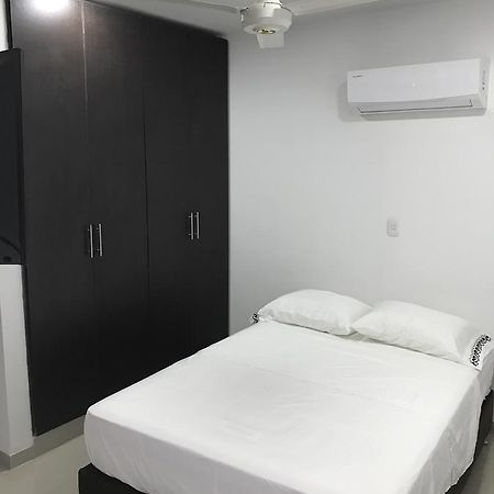 Hotel Barcelona มอนเตริอา ภายนอก รูปภาพ