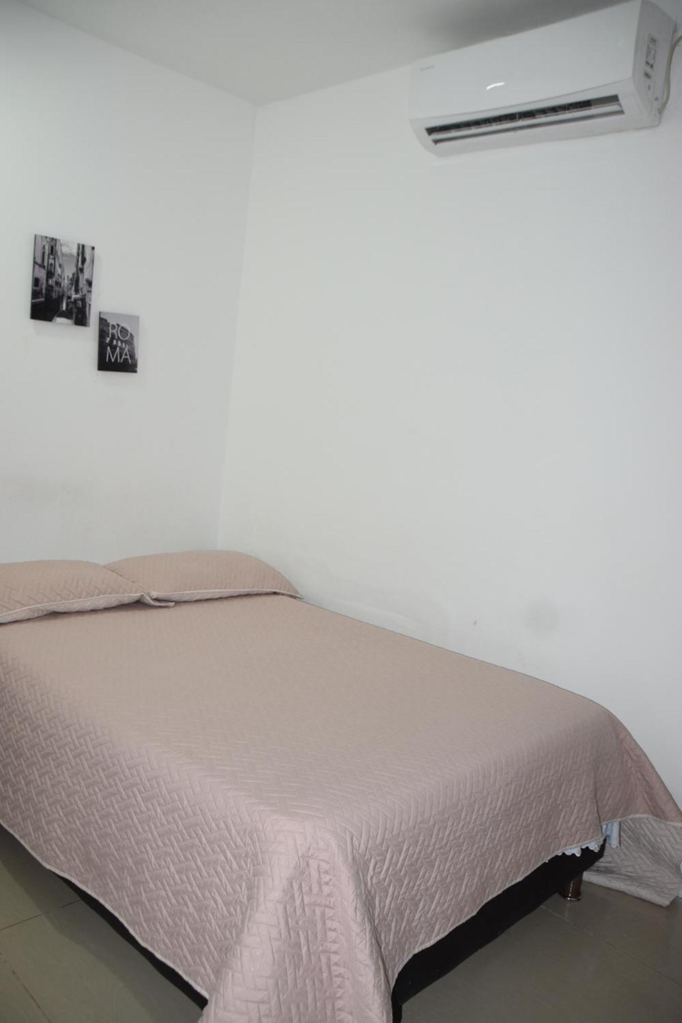 Hotel Barcelona มอนเตริอา ภายนอก รูปภาพ