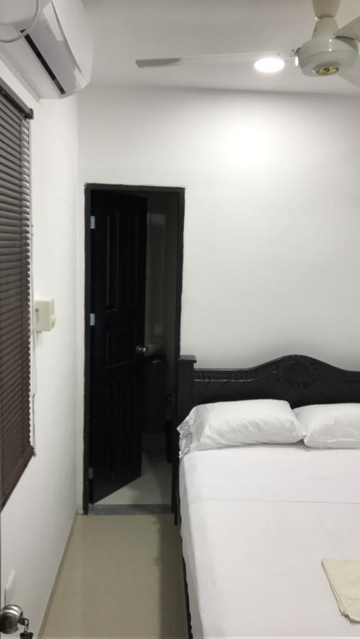 Hotel Barcelona มอนเตริอา ภายนอก รูปภาพ